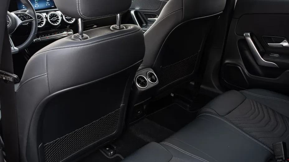 MERCEDES-BENZ A Klasa A 200 d Progressive 8G-DCT