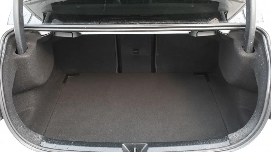 MERCEDES-BENZ A Klasa A 200 d Progressive 8G-DCT