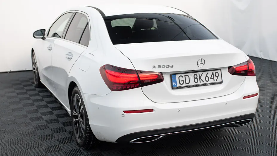 MERCEDES-BENZ A Klasa A 200 d Progressive 8G-DCT