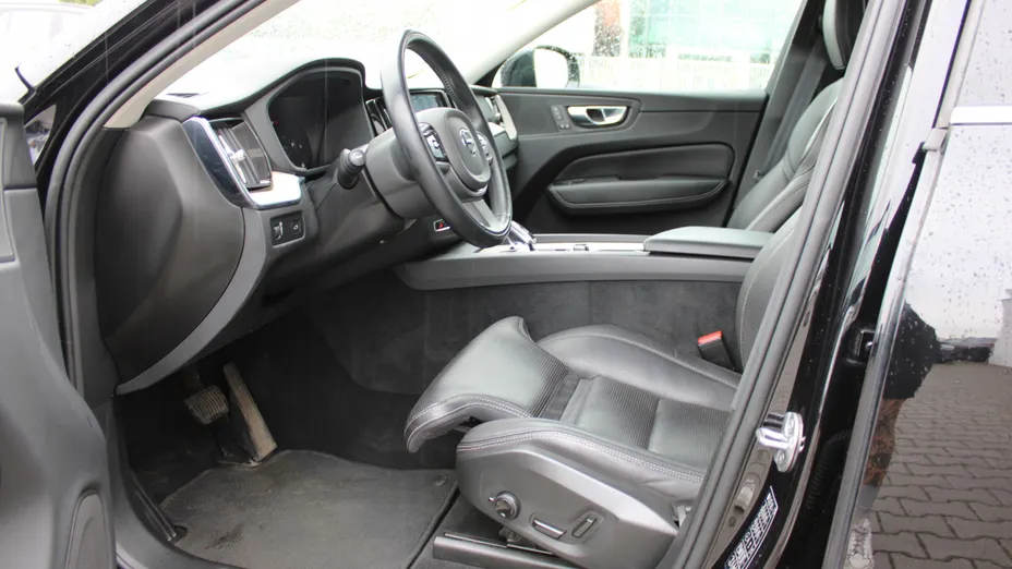 VOLVO XC60 XC60 B5 B AWD Inscription aut