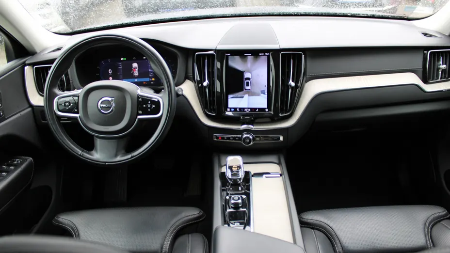 VOLVO XC60 XC60 B5 B AWD Inscription aut