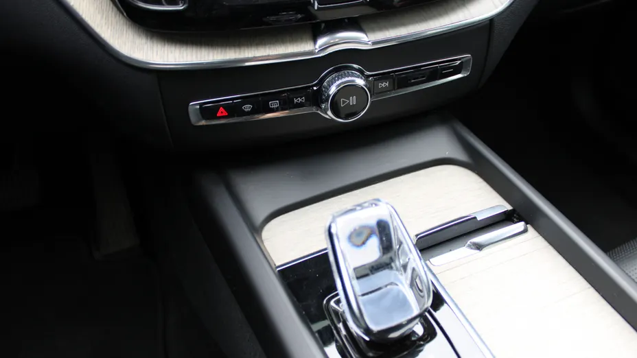 VOLVO XC60 XC60 B5 B AWD Inscription aut