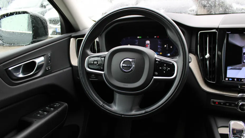 VOLVO XC60 XC60 B5 B AWD Inscription aut