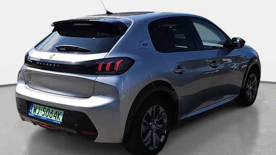 PEUGEOT 208 e-208 Allure