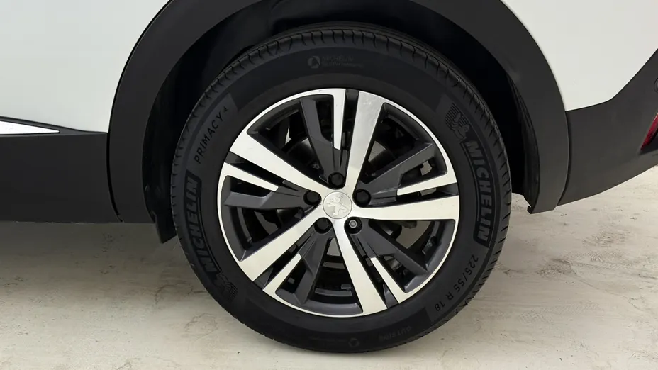 PEUGEOT 3008 3008 1.2 PureTech Allure Pack S&S EAT8