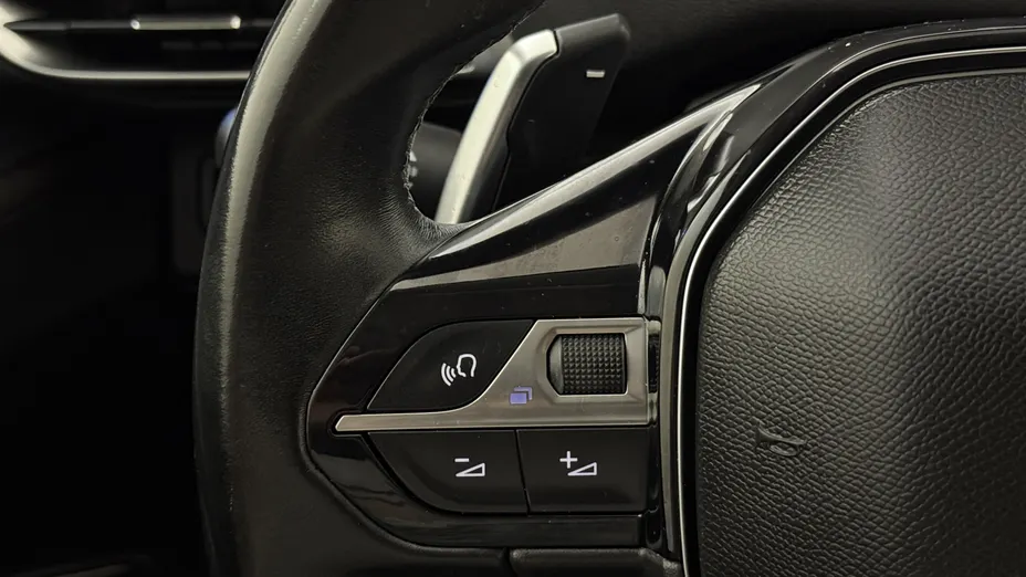 PEUGEOT 3008 3008 1.2 PureTech Allure Pack S&S EAT8