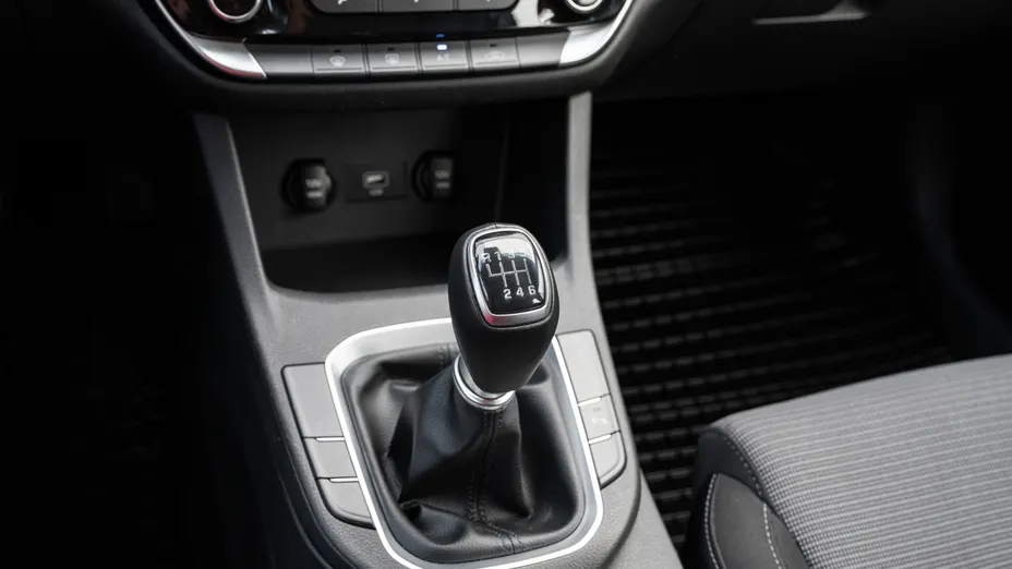 HYUNDAI i30 i30 1.0 T-GDI Modern