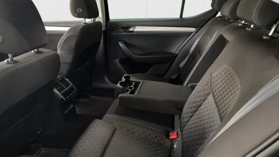 SKODA Superb Superb 2.0 TSI Ambition DSG