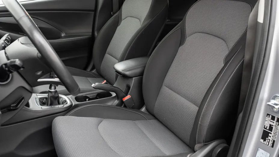 HYUNDAI i30 i30 1.0 T-GDI Modern