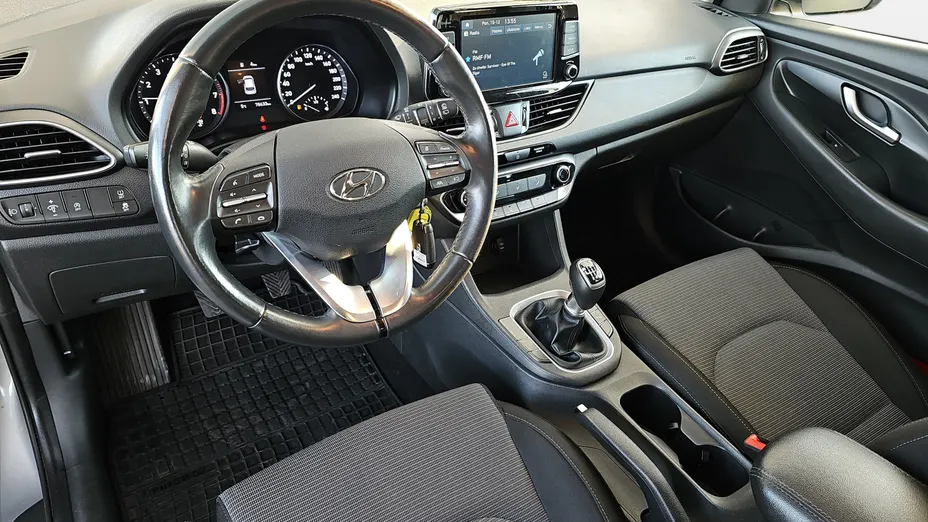 HYUNDAI i30 i30 1.0 T-GDI Modern