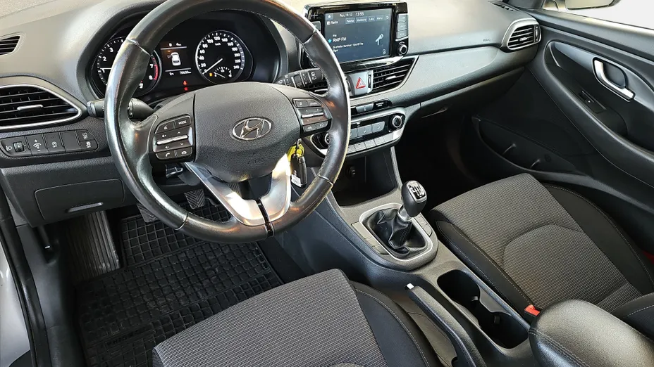 HYUNDAI i30 i30 1.0 T-GDI Modern