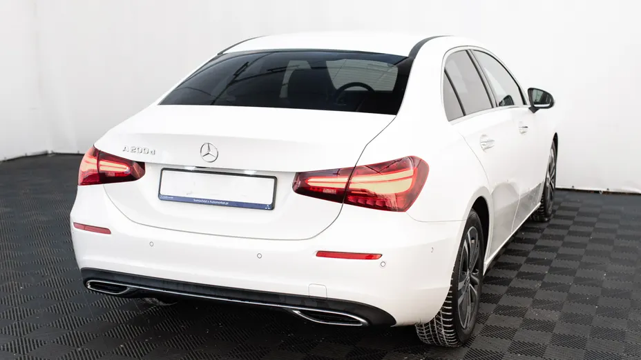 MERCEDES-BENZ A Klasa A 200 d Progressive 8G-DCT