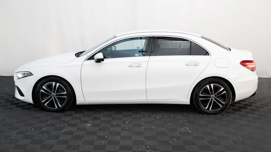 MERCEDES-BENZ A Klasa A 200 d Progressive 8G-DCT