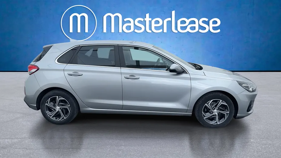 HYUNDAI i30 i30 1.5 DPI Smart