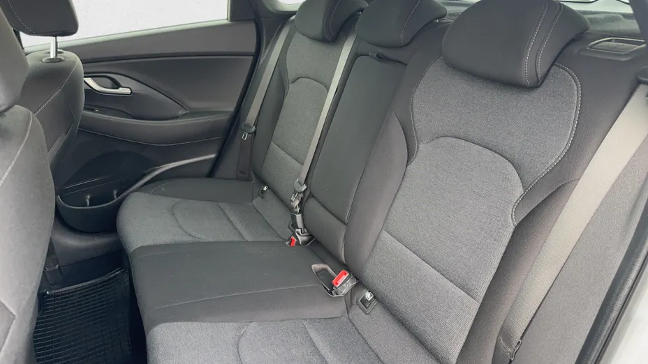 HYUNDAI i30 i30 1.5 DPI Smart