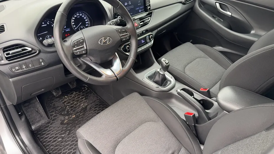 HYUNDAI i30 i30 1.5 DPI Smart