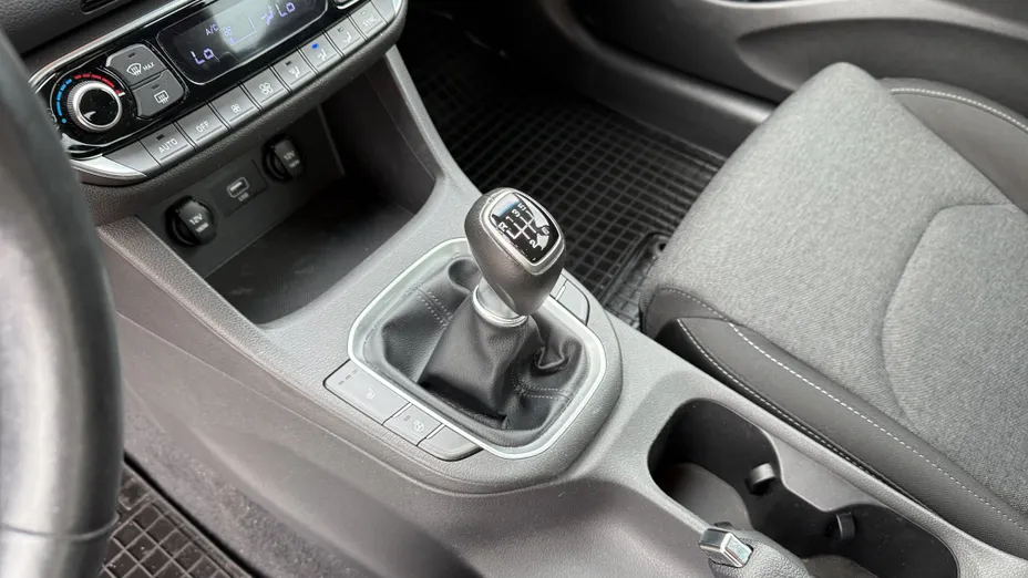 HYUNDAI i30 i30 1.5 DPI Smart