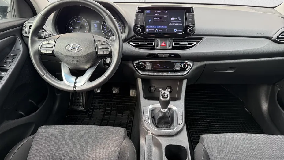 HYUNDAI i30 i30 1.5 DPI Smart