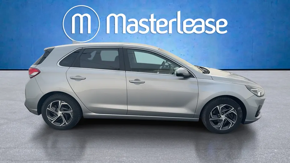 HYUNDAI i30 i30 1.5 DPI Smart