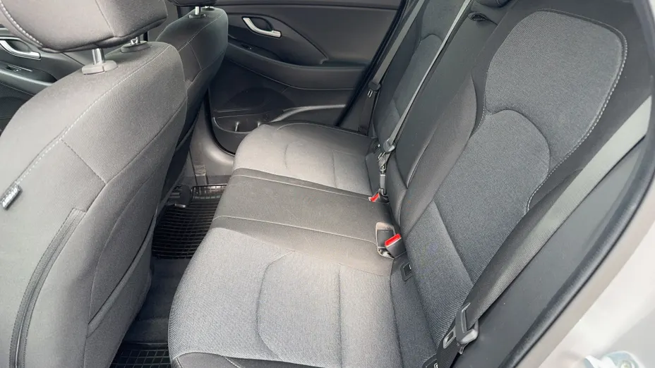 HYUNDAI i30 i30 1.5 DPI Smart