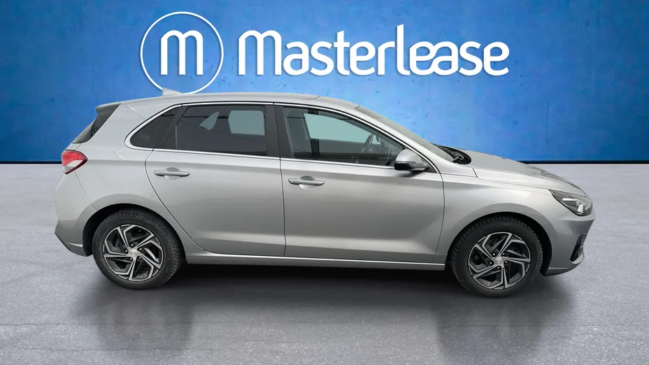HYUNDAI i30 i30 1.5 DPI Smart