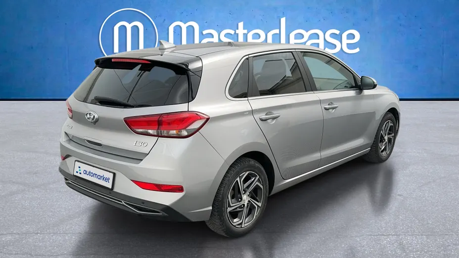 HYUNDAI i30 i30 1.5 DPI Smart