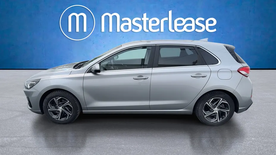 HYUNDAI i30 i30 1.5 DPI Smart