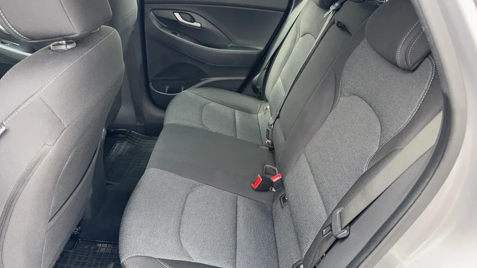 HYUNDAI i30 i30 1.5 DPI Smart