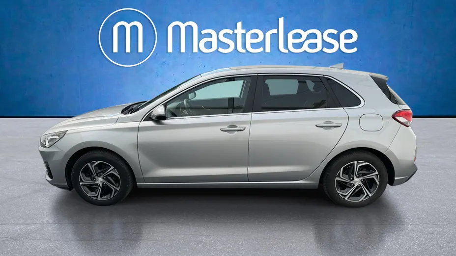 HYUNDAI i30 i30 1.5 DPI Smart