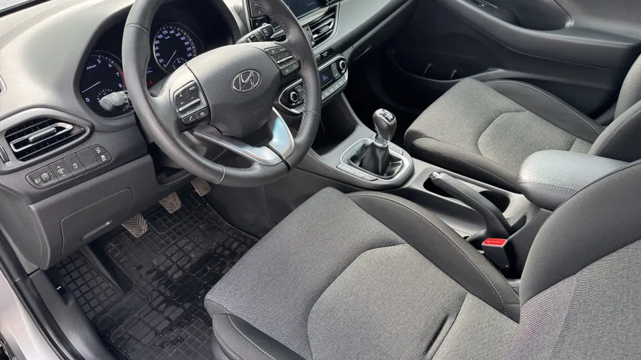HYUNDAI i30 i30 1.5 DPI Smart