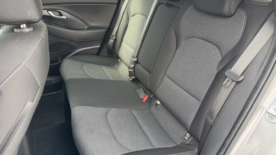 HYUNDAI i30 i30 1.5 DPI Smart