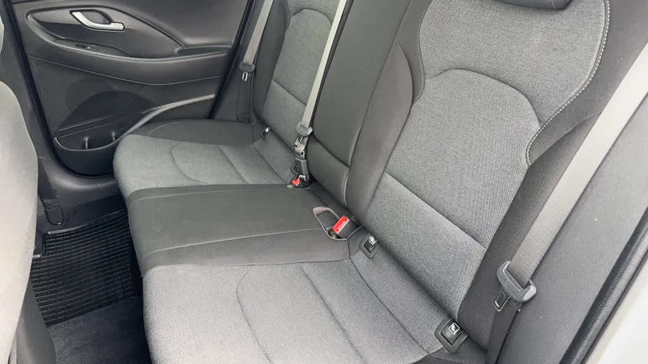 HYUNDAI i30 i30 1.5 DPI Smart