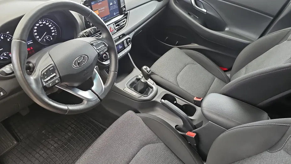 HYUNDAI i30 i30 1.5 DPI Smart