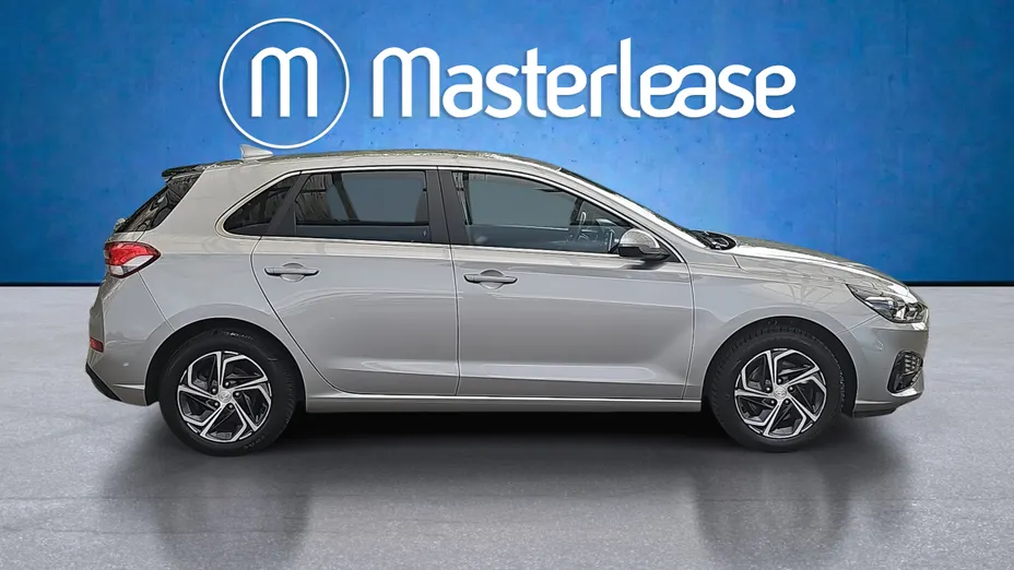 HYUNDAI i30 i30 1.5 DPI Smart