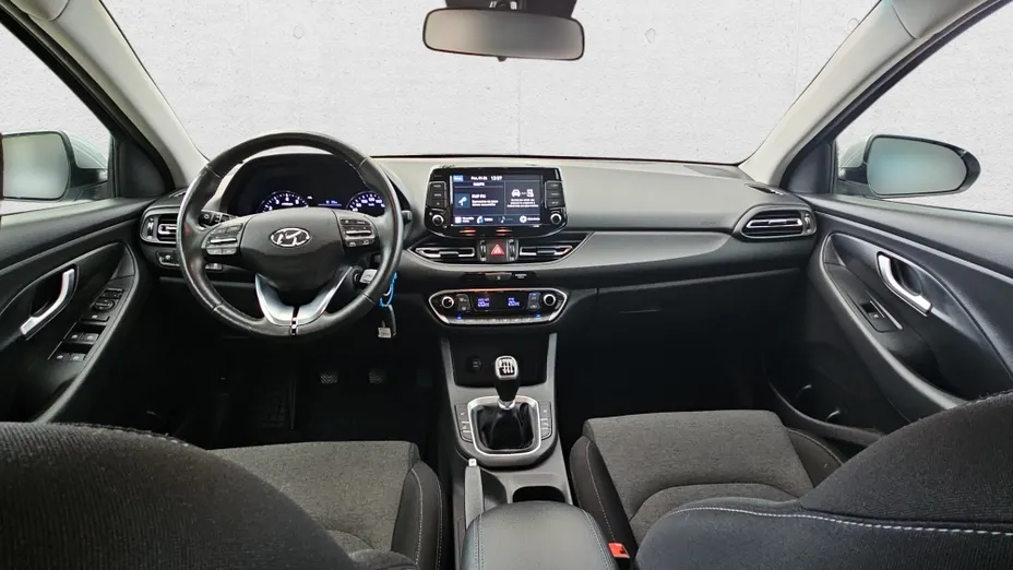 HYUNDAI i30 i30 1.5 DPI Smart
