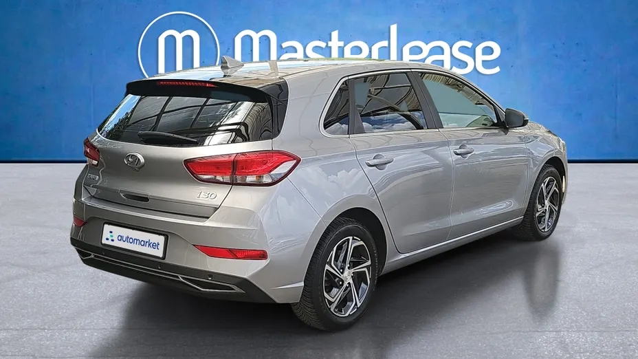 HYUNDAI i30 i30 1.5 DPI Smart