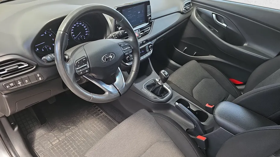 HYUNDAI i30 i30 1.5 DPI Smart