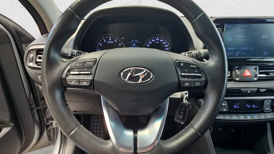 HYUNDAI i30 i30 1.5 DPI Smart