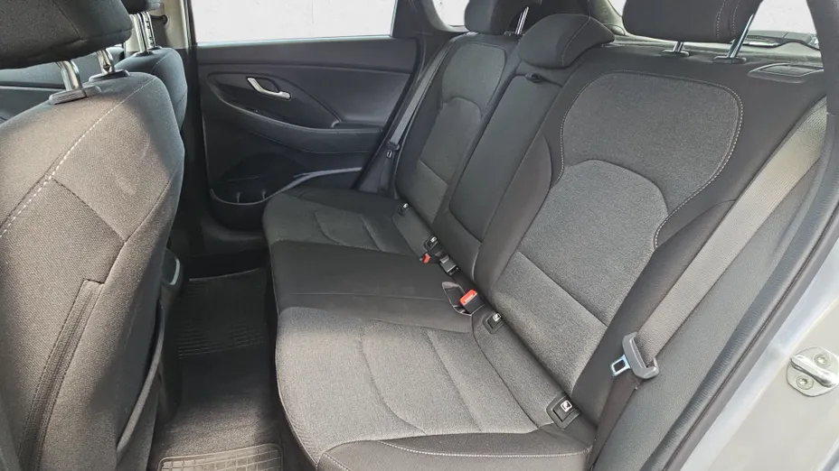 HYUNDAI i30 i30 1.5 DPI Smart