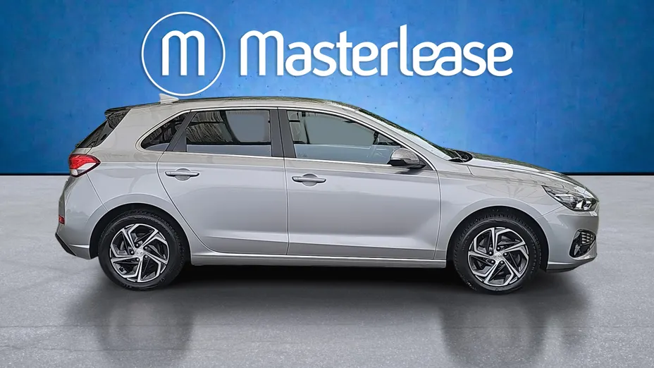 HYUNDAI i30 i30 1.5 DPI Smart