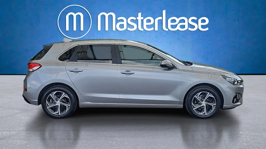 HYUNDAI i30 i30 1.5 DPI Smart