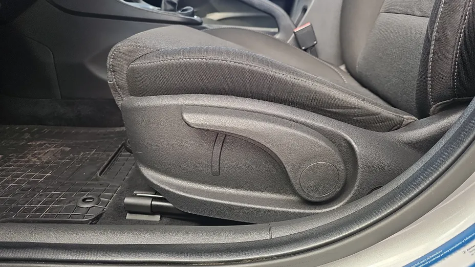 HYUNDAI i30 i30 1.5 DPI Smart