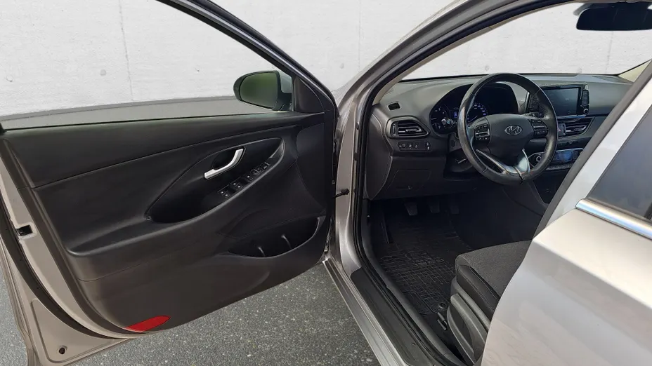 HYUNDAI i30 i30 1.5 DPI Smart