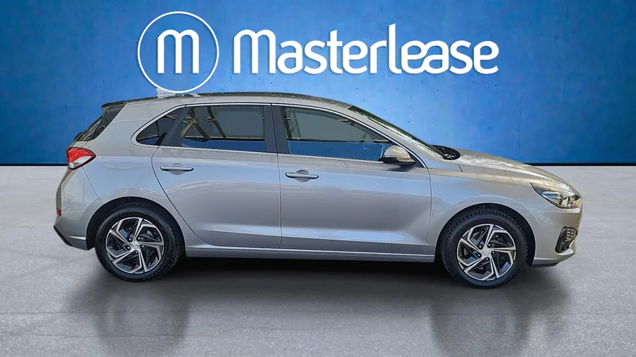 HYUNDAI i30 i30 1.5 DPI Smart