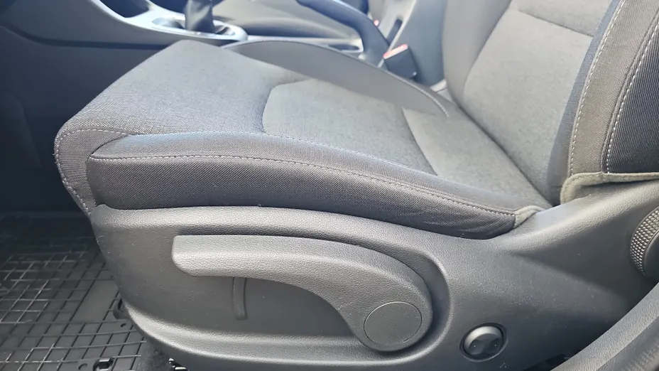 HYUNDAI i30 i30 1.5 DPI Smart