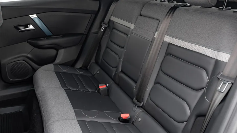 CITROEN C4 e-C4 EV136 50kWh Shine