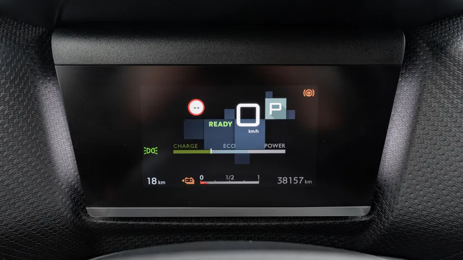 CITROEN C4 e-C4 EV136 50kWh Shine