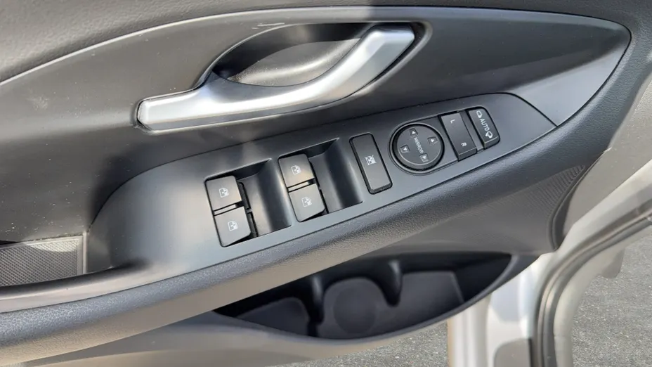 HYUNDAI i30 i30 1.5 DPI Comfort