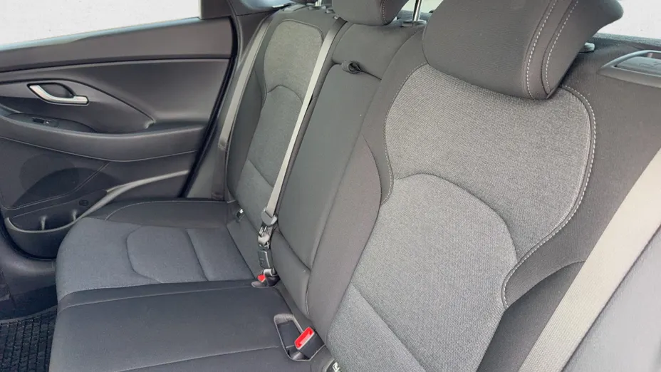 HYUNDAI i30 i30 1.5 DPI Comfort