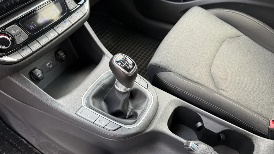 HYUNDAI i30 i30 1.5 DPI Smart